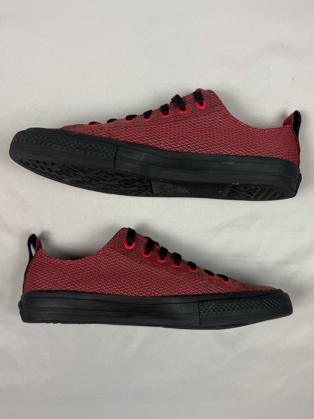 Converse Chuck Taylor All Star 2 Lunarlon Mens Shoes US 9.5 Red/Black - Picture 2 of 8